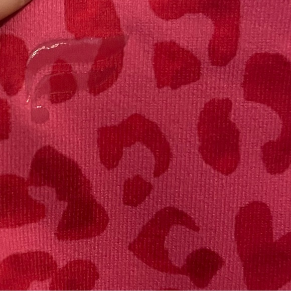 FABLETICS Sports Bra - Picture 2 of 3